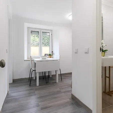 Nine Horizons Belem * Lissabon